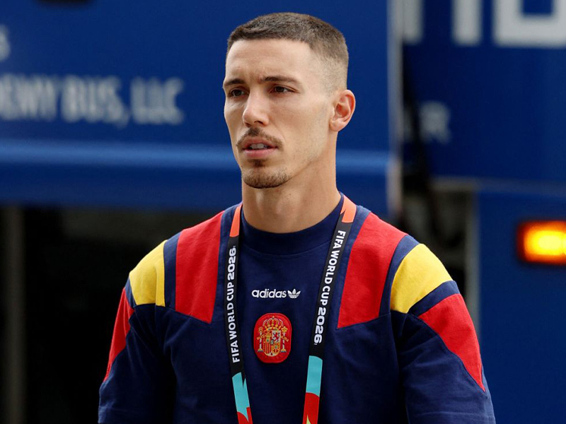 Alejandro Grimaldo’s Journey from La Masia to European Football Impact